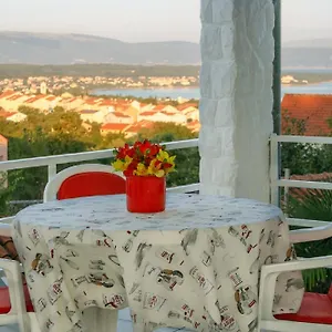 Apartman Kremenici, Malinska